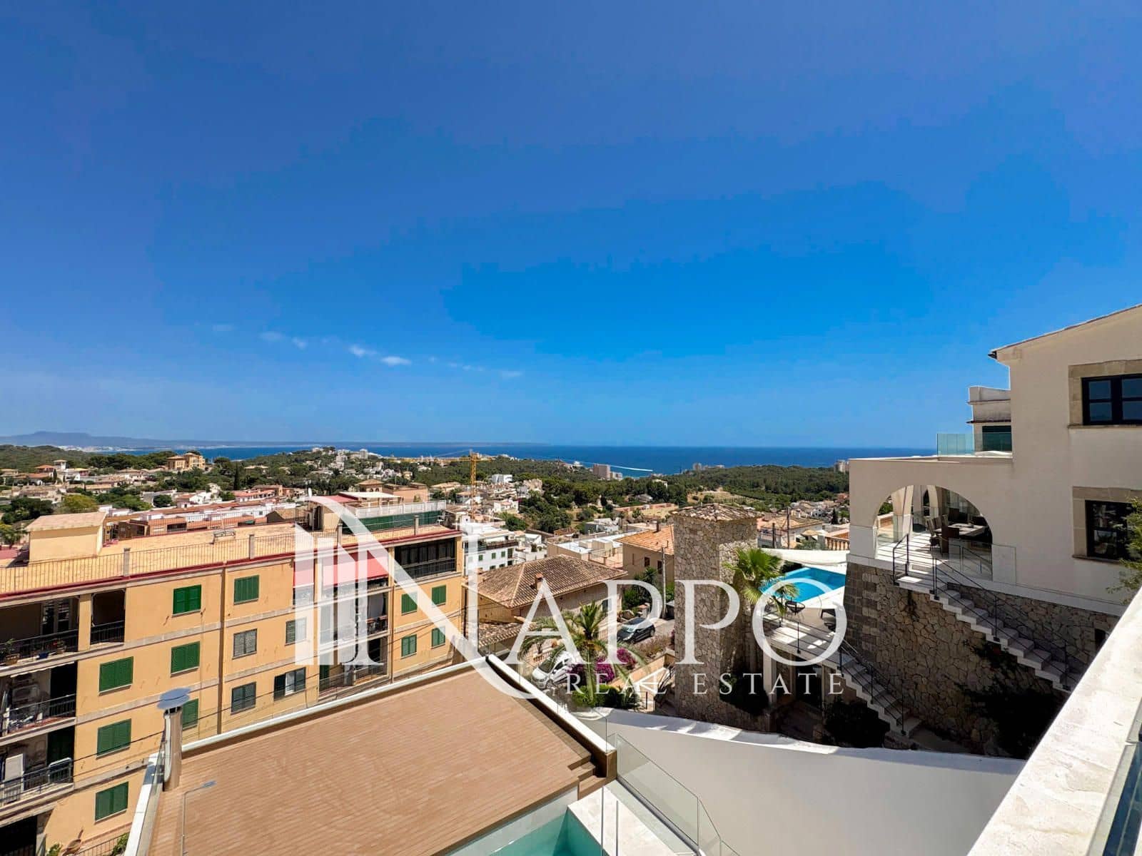 3 chambre Appartement à vendre à Genova avec piscine garage - 1 500 000 € (Ref: 9989979)