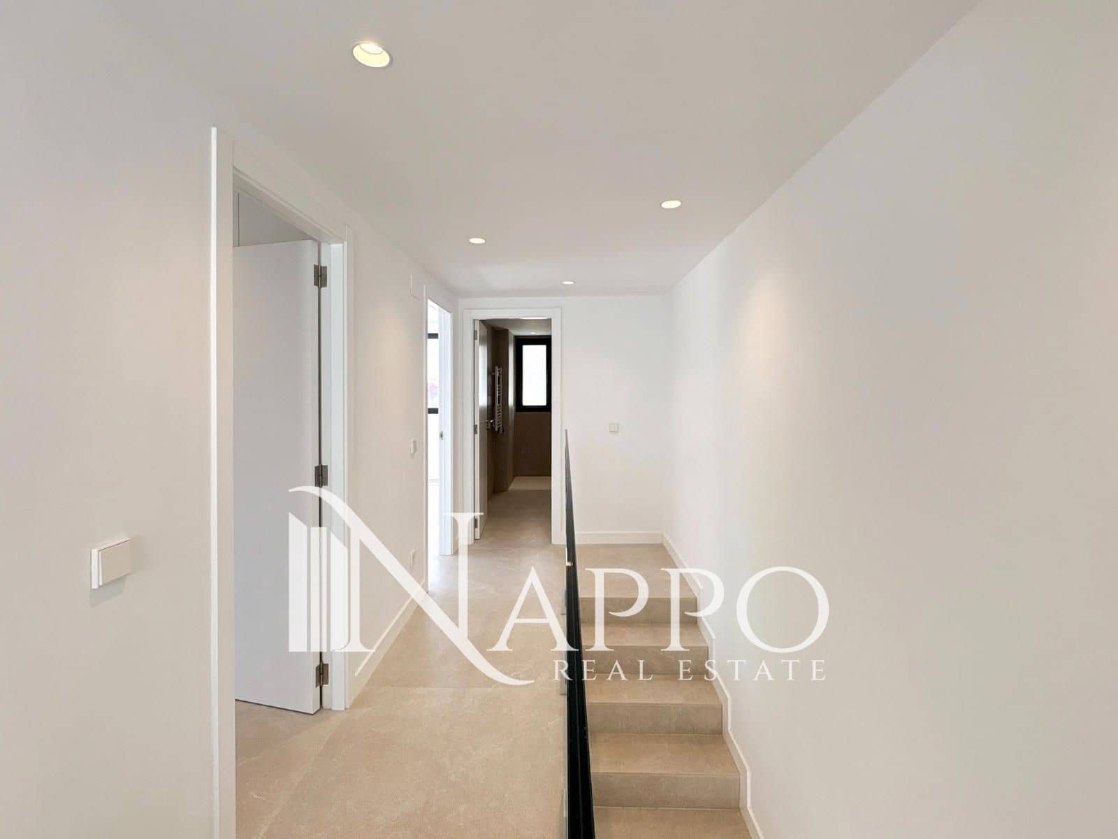 2 chambre Appartement à vendre à Genova avec piscine garage - 800 000 € (Ref: 9989981)