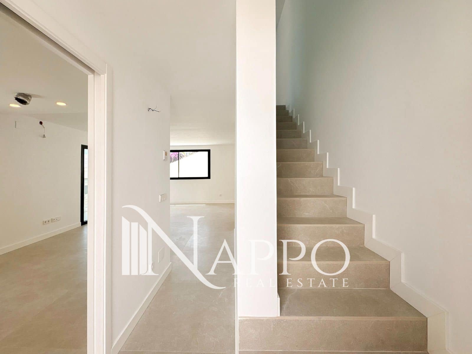 2 chambre Appartement à vendre à Genova avec piscine garage - 800 000 € (Ref: 9989981)