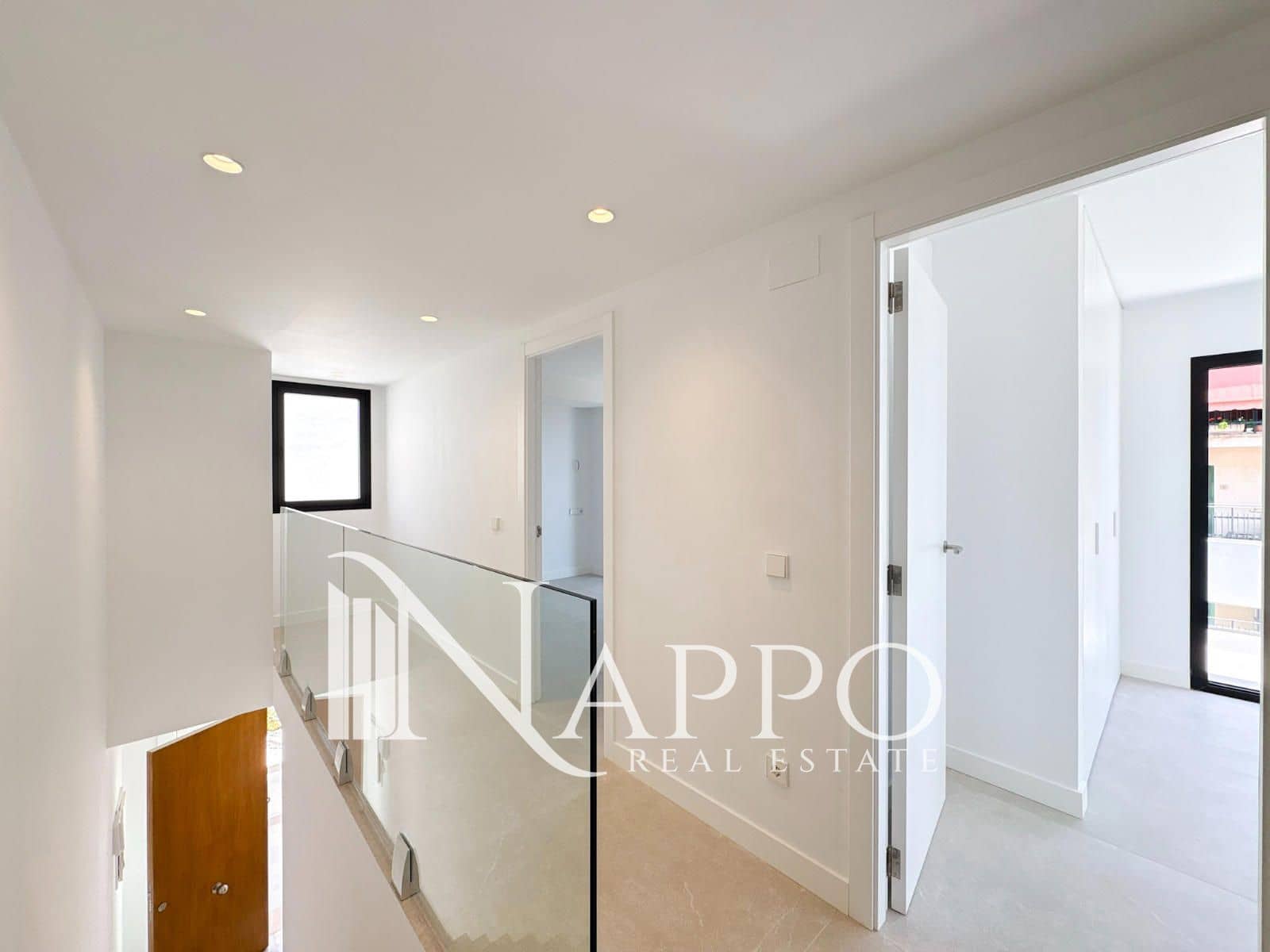2 chambre Appartement à vendre à Genova avec piscine garage - 800 000 € (Ref: 9989981)