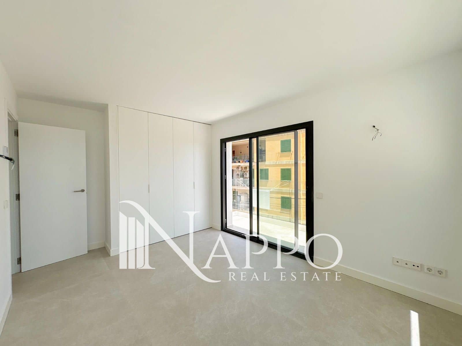 2 chambre Appartement à vendre à Genova avec piscine garage - 800 000 € (Ref: 9989981)