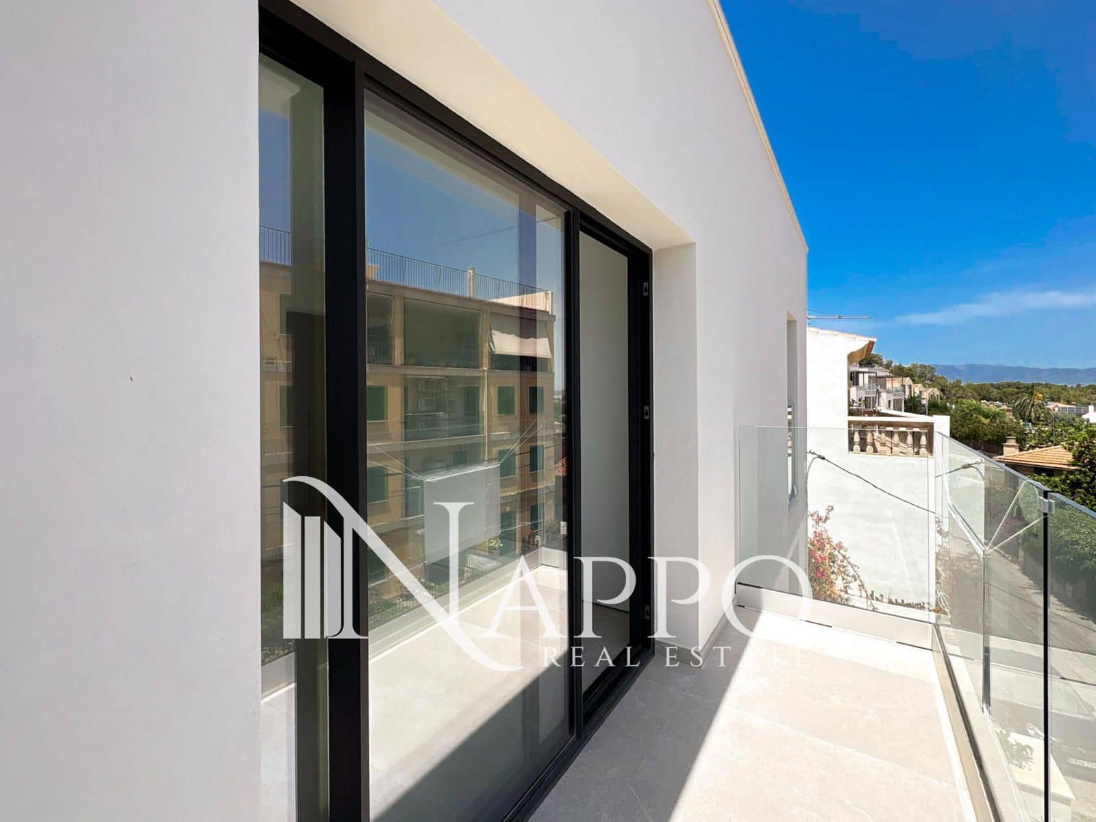 2 chambre Appartement à vendre à Genova avec piscine garage - 800 000 € (Ref: 9989981)