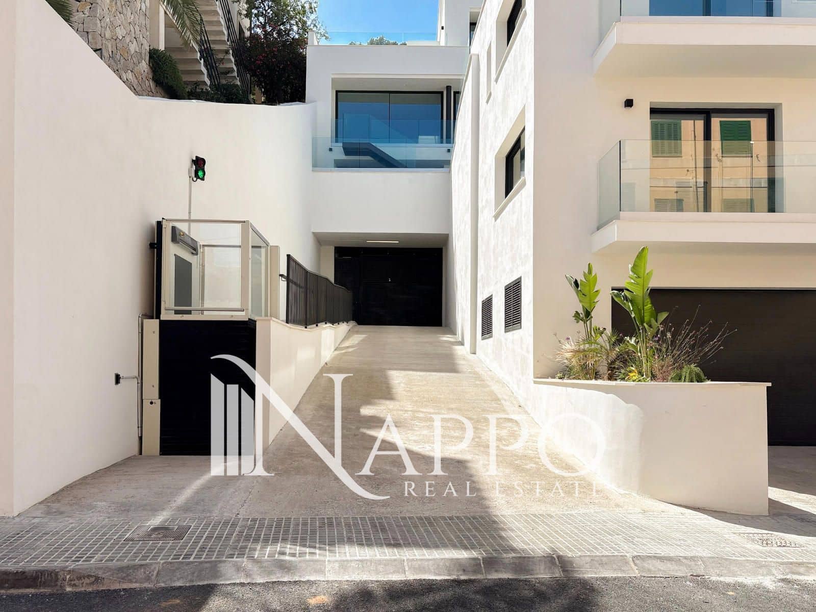2 chambre Appartement à vendre à Genova avec piscine garage - 800 000 € (Ref: 9989981)
