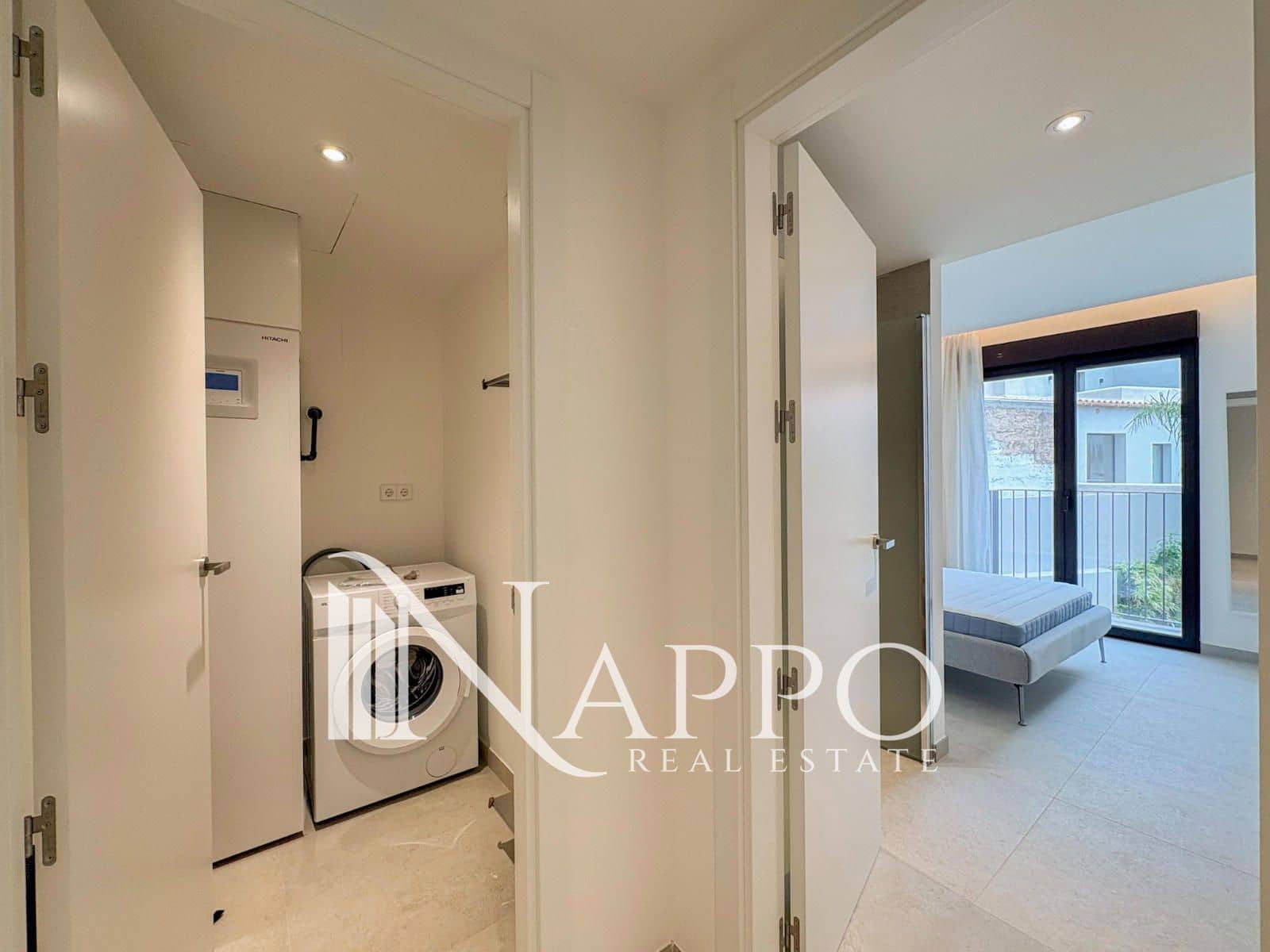 Appartement de 1 chambre à louer à Palma de Mallorca avec piscine - 1 900 € (Ref: 9990931)
