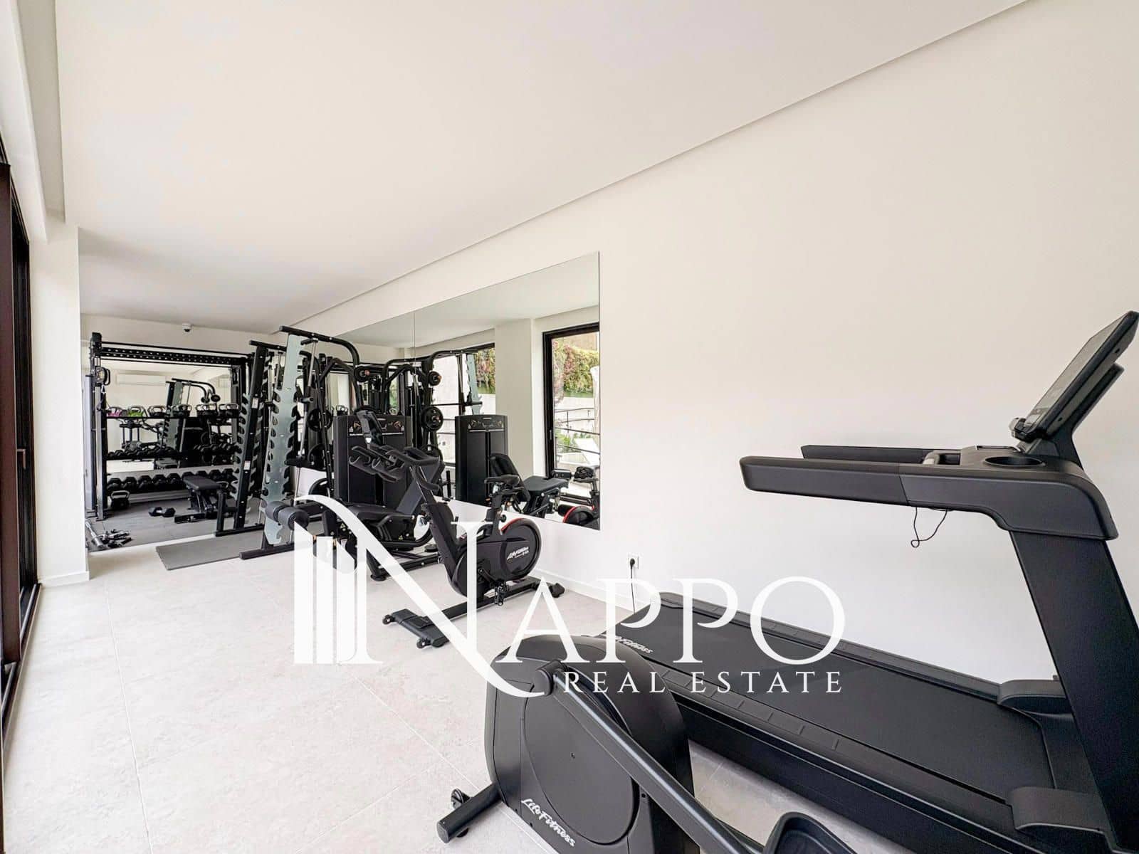 Appartement de 1 chambre à louer à Palma de Mallorca avec piscine - 1 900 € (Ref: 9990931)