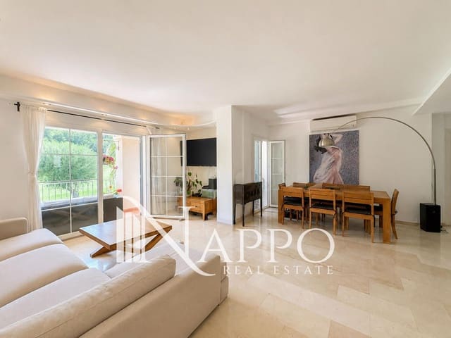 Appartement de 2 chambres à louer à Bendinat, Calvià avec piscine - 3 500 € (Ref: 9995947)
