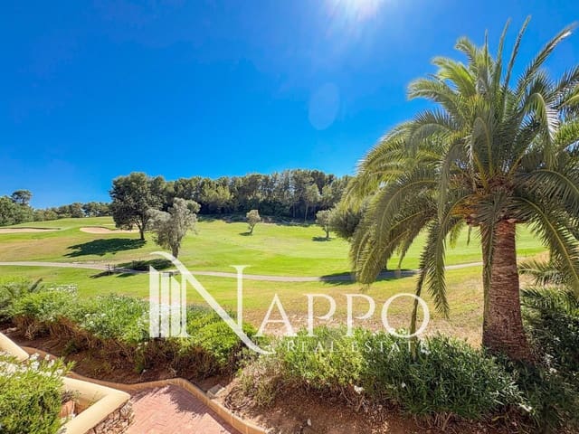 Appartement de 2 chambres à louer à Bendinat, Calvià avec piscine - 3 500 € (Ref: 9995947)