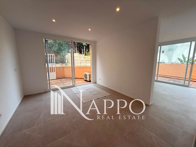 Commercial for sale in Palmanova, Calvià - € 240,000 (Ref: 9996043)