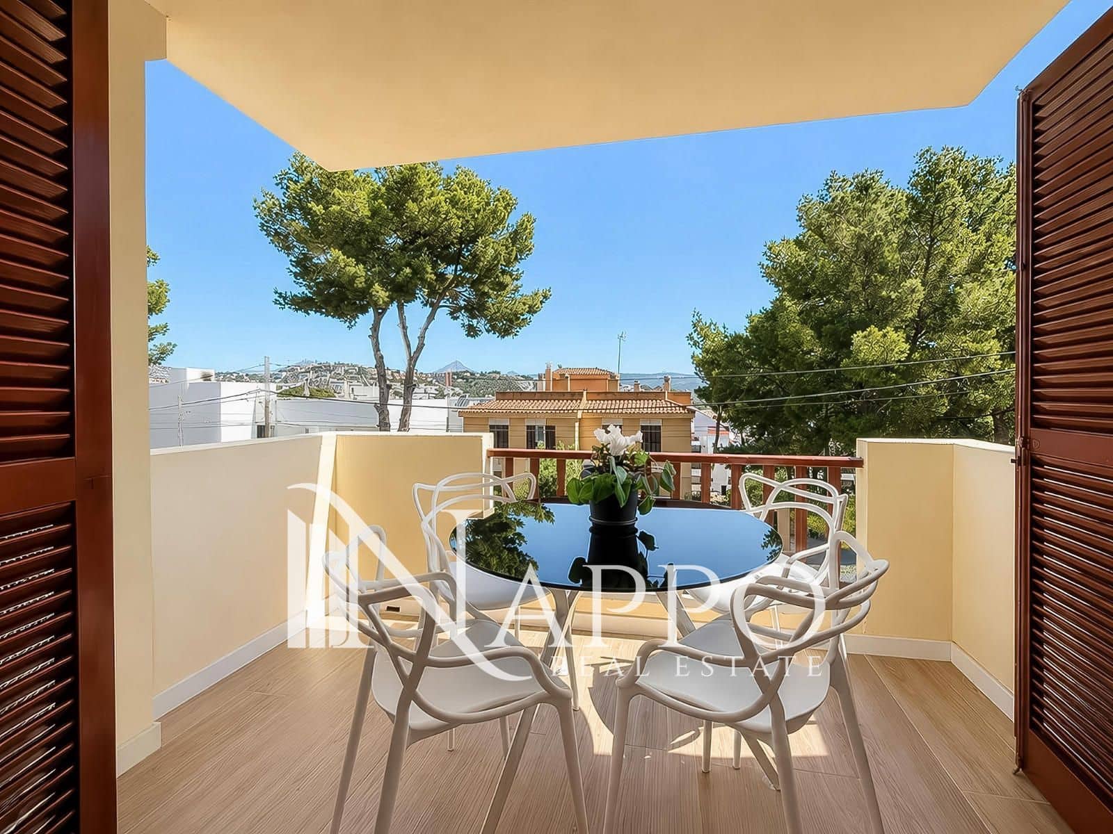 2 bedroom Flat for rent in Santa Ponsa with pool garage - € 2,500 (Ref: 9996209)