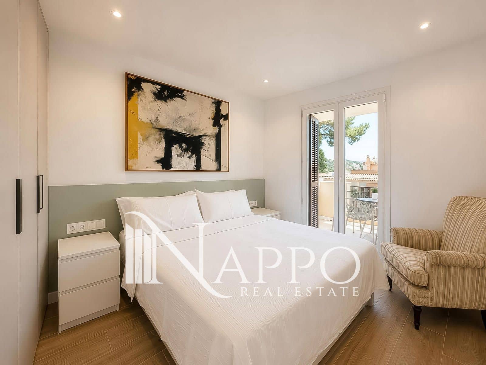 2 bedroom Flat for rent in Santa Ponsa with pool garage - € 2,500 (Ref: 9996209)