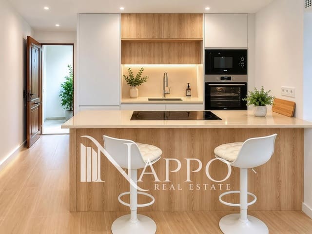 2 bedroom Flat for rent in Santa Ponsa, Calvià with pool garage - € 2,500 (Ref: 9996209)