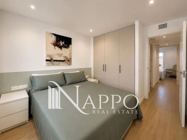 2 bedroom Flat for rent in Santa Ponsa, Calvià with pool garage - € 2,500 (Ref: 9996209)