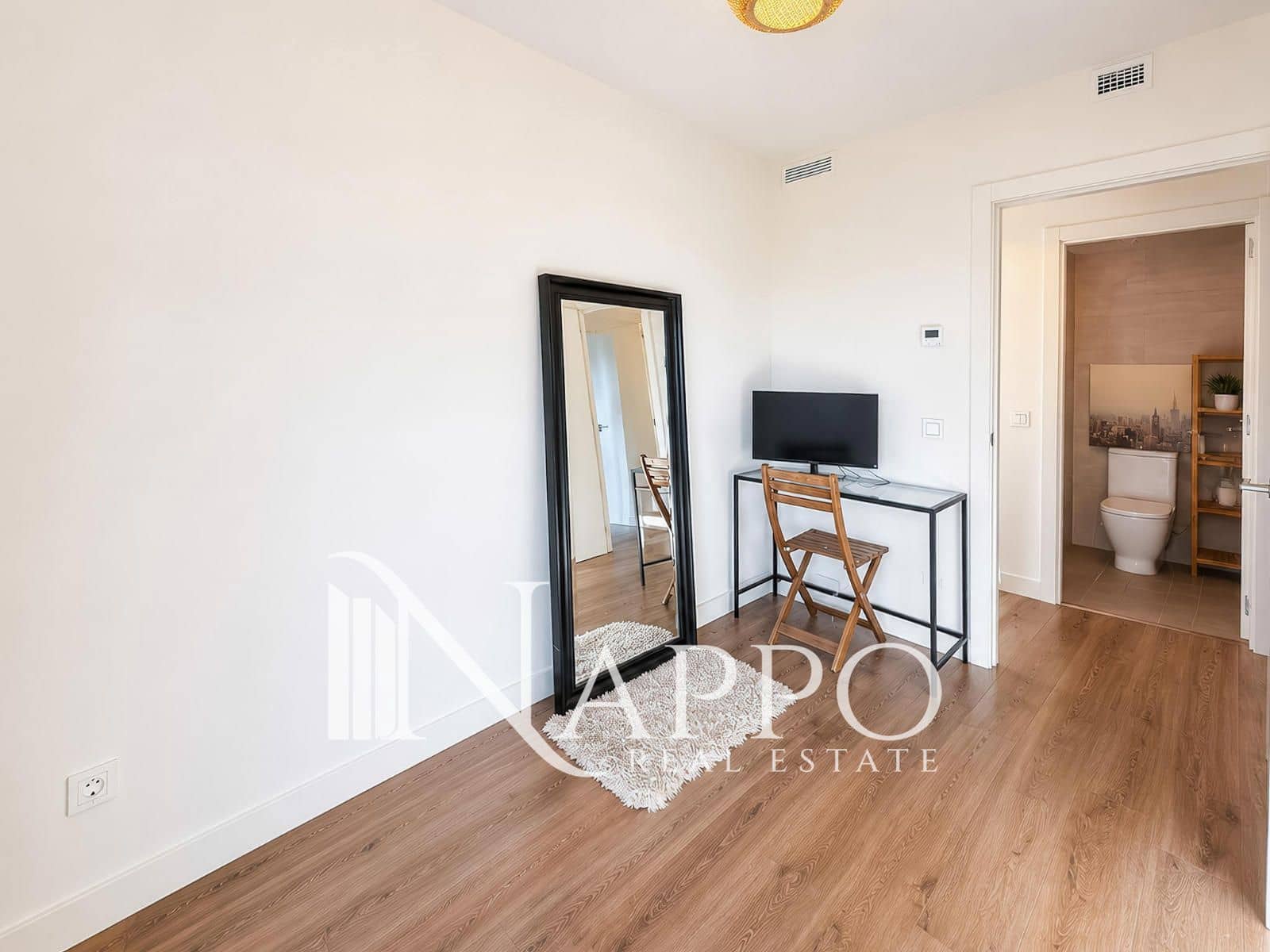 2 sypialnia Mieszkanie na sprzedaż w Santa Ponsa z basenem garażem - 715 000 € (Ref: 9996211)