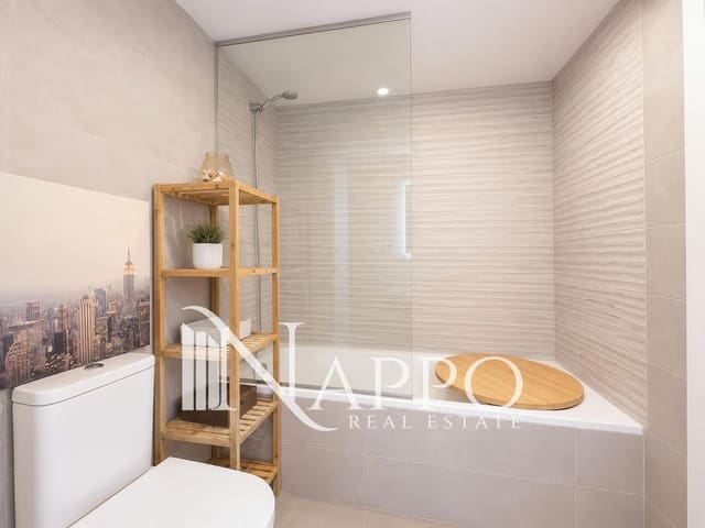 2 sypialnia Mieszkanie na sprzedaż w Santa Ponsa, Calvià z basenem garażem - 715 000 € (Ref: 9996211)