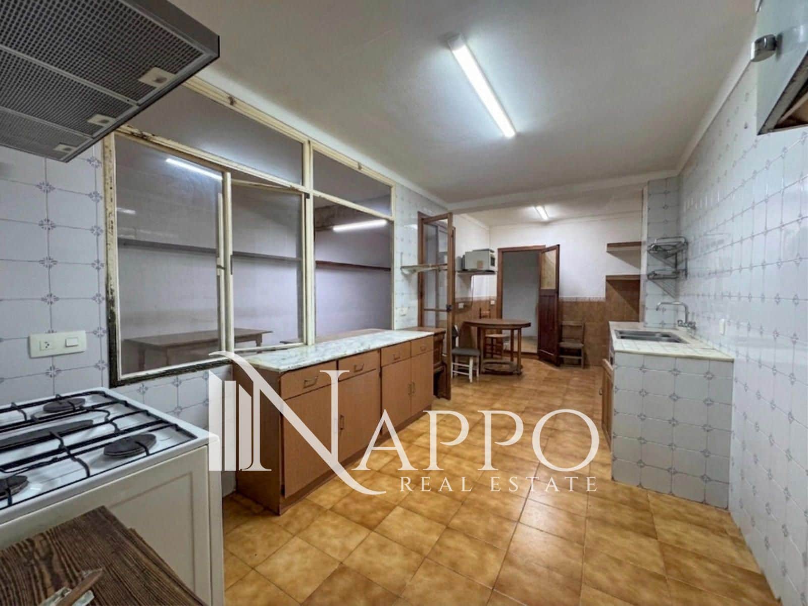 3 makuuhuone Omakotitalo myytävänä paikassa Llucmajor mukana 
autotalli - 475 000 € (Ref: 9997586)