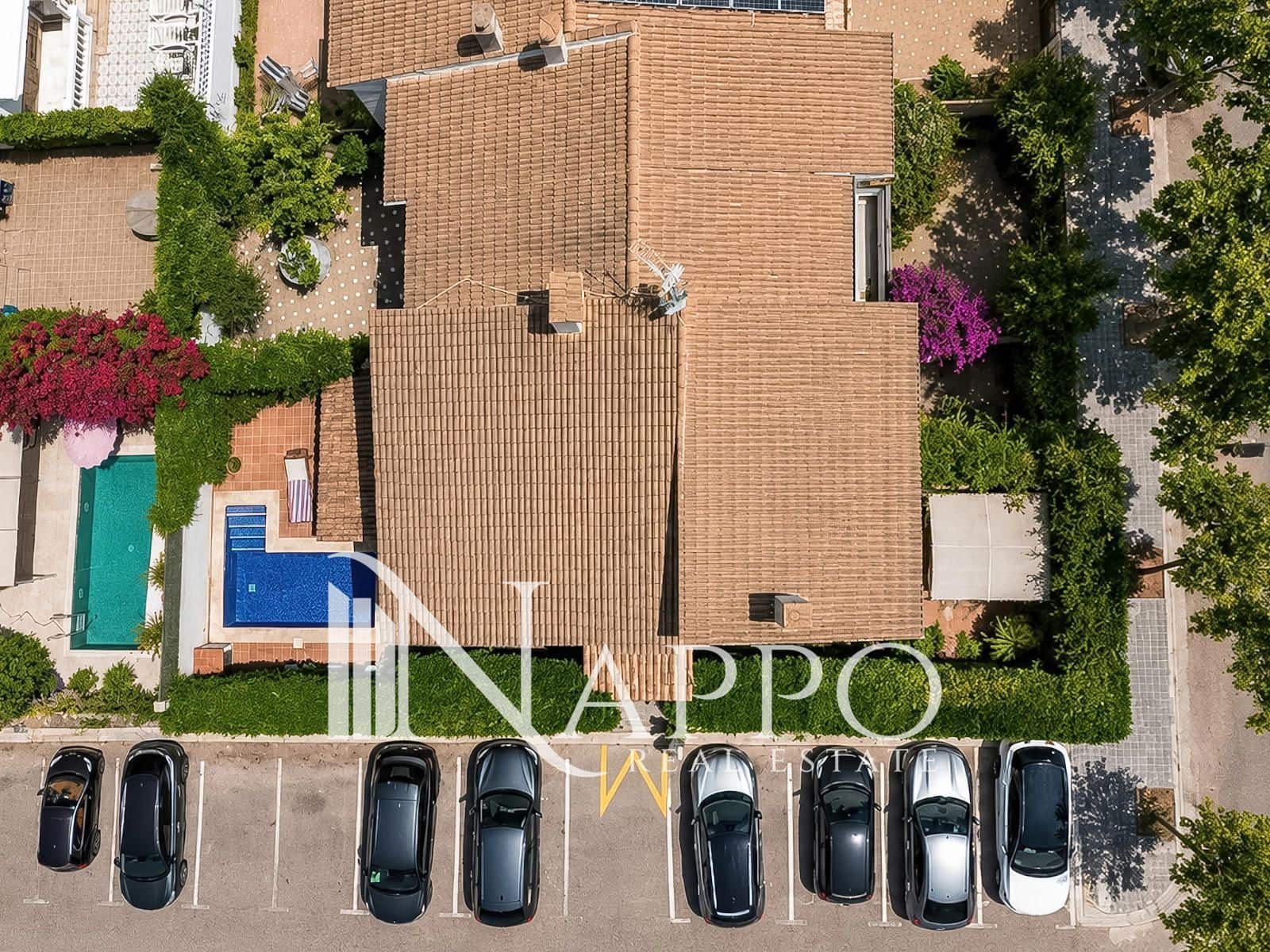 4 bedroom Townhouse for sale in Palma de Mallorca with pool garage - € 980,000 (Ref: 9997588)