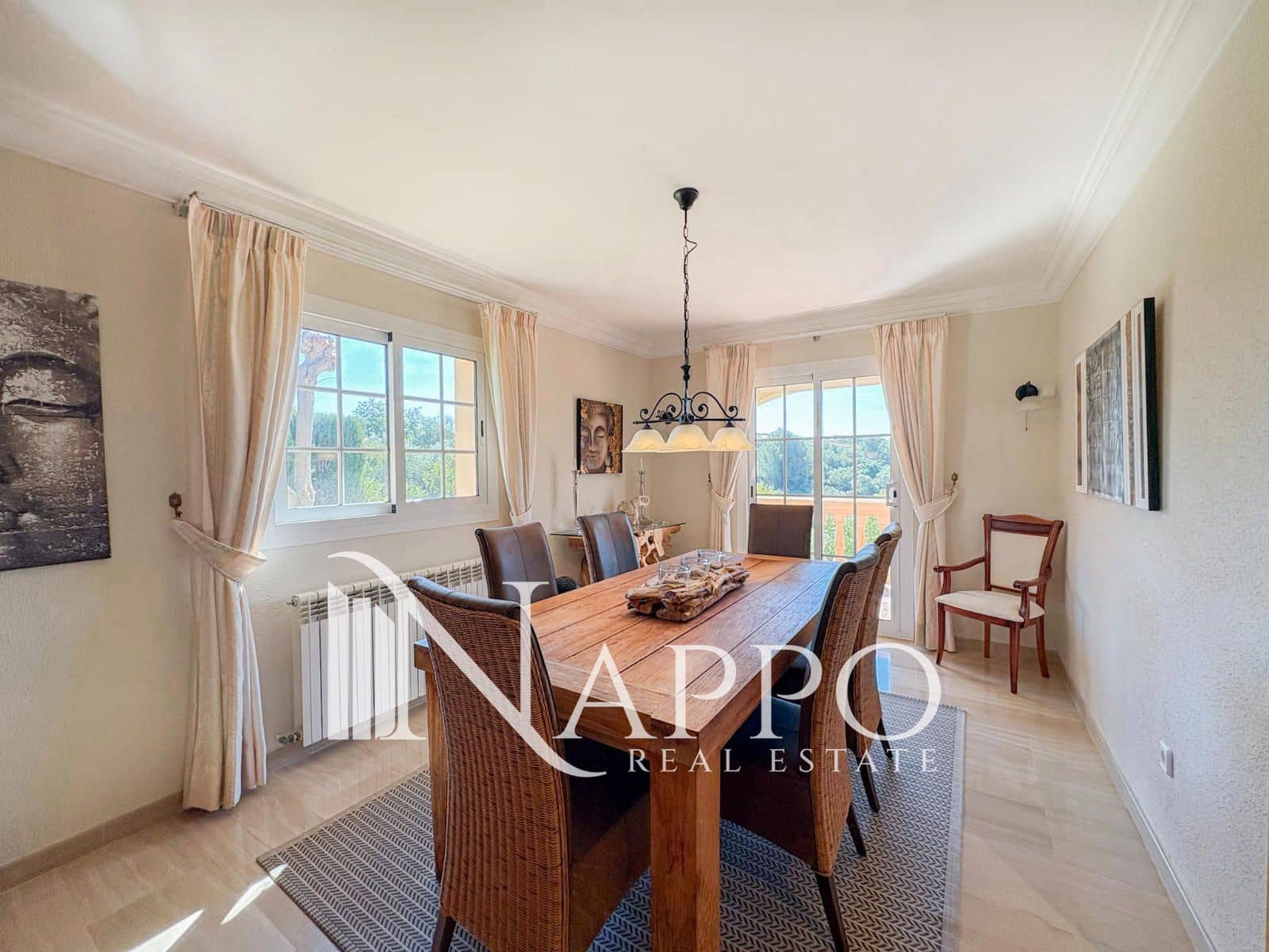 4 Zimmer Villa zu verkaufen in L'Aranjassa / S'Aranjassa mit Pool Garage - 1.550.000 € (Ref: 9997787)