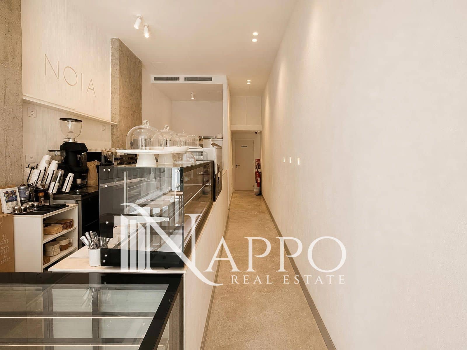 Local Commercial à vendre à Cala Mayor - 265 000 € (Ref: 9999403)