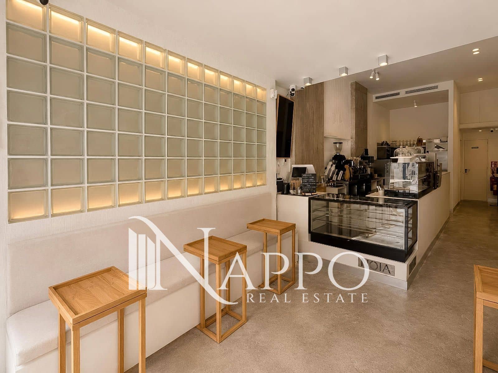 Local Commercial à vendre à Cala Mayor - 265 000 € (Ref: 9999403)