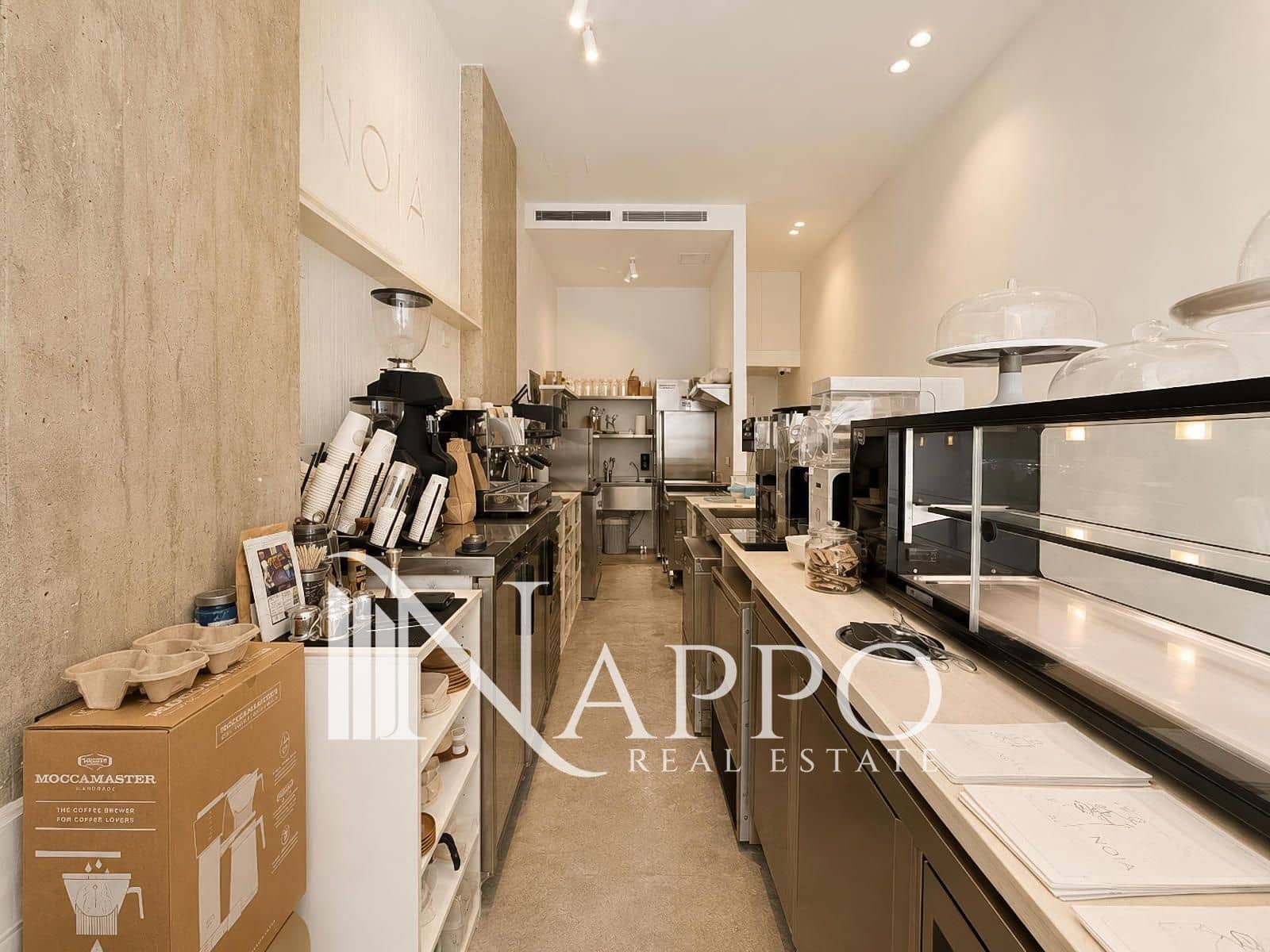 Local Commercial à vendre à Cala Mayor - 265 000 € (Ref: 9999403)
