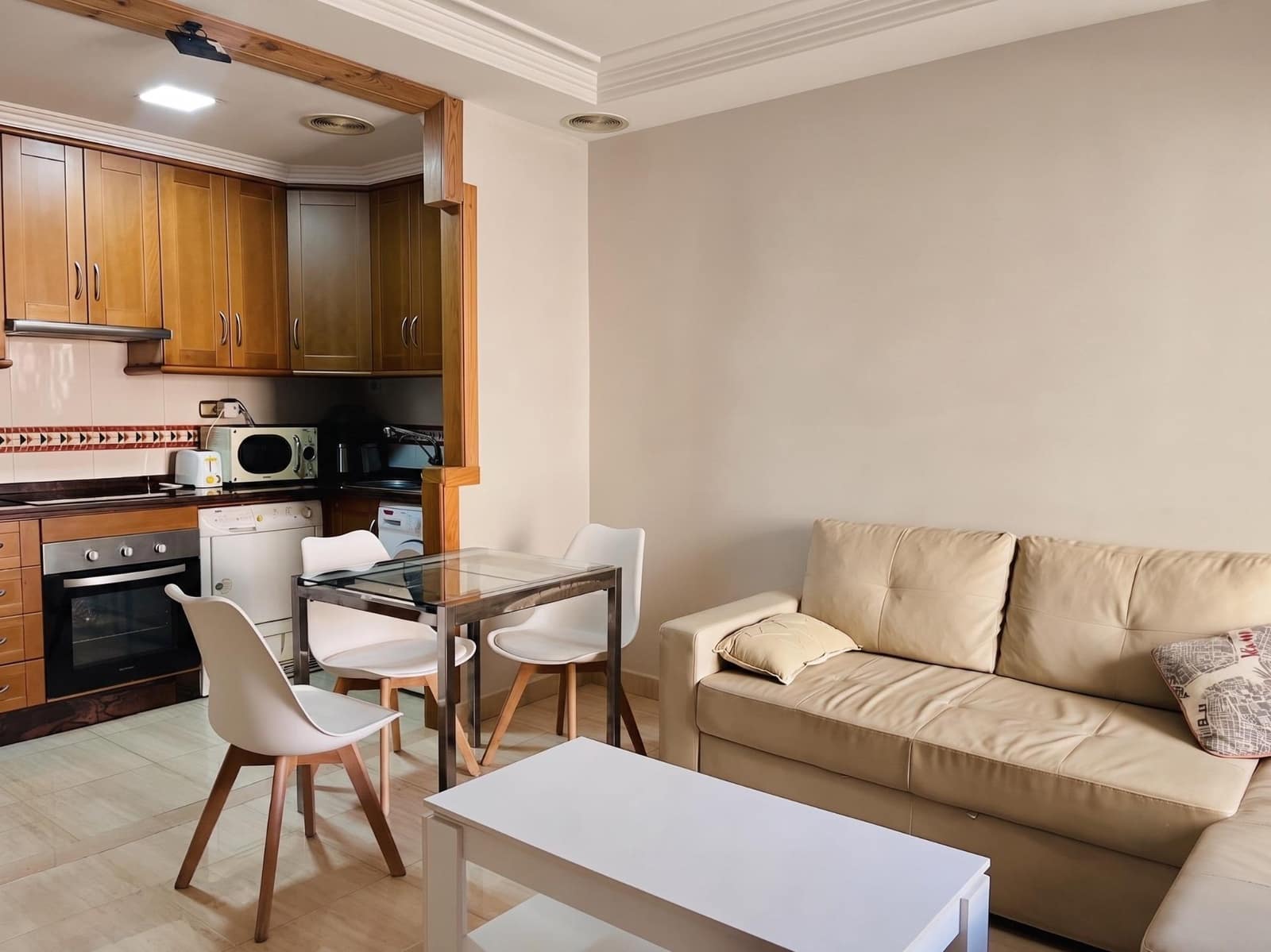 2 soverom Leilighet til salgs i Elche / Elx - € 170 000 (Ref: 10005746)