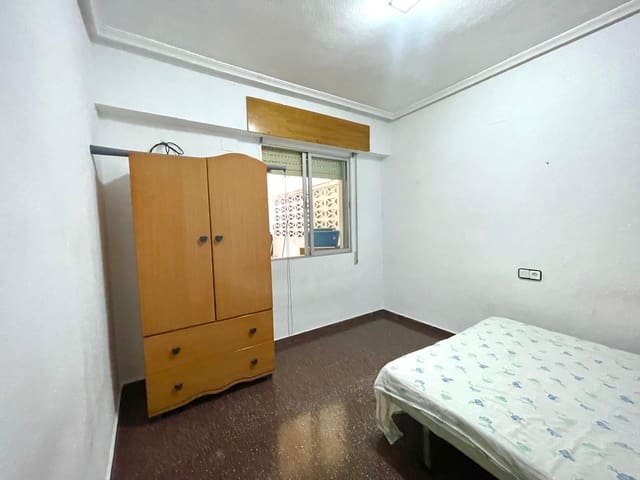 4 Zimmer Apartment zu verkaufen in Elche / Elx mit Garage - 185.500 € (Ref: 10005747)