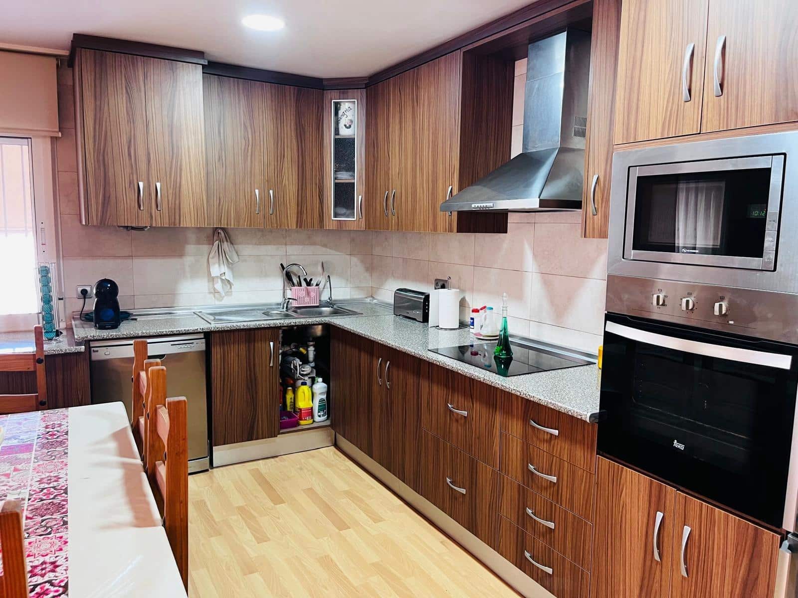 Chalet de 4 habitaciones en Matola en venta con piscina garaje - 550.000 € (Ref: 10062152)