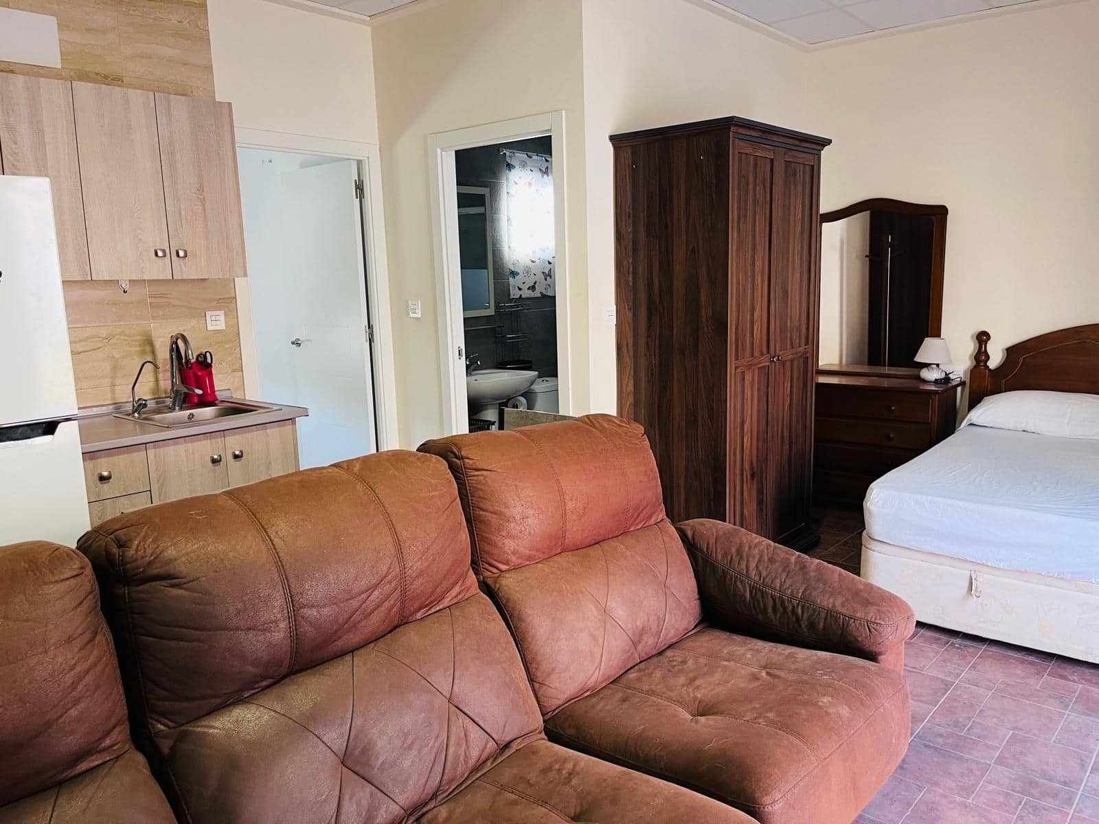 Chalet de 4 habitaciones en Matola en venta con piscina garaje - 550.000 € (Ref: 10062152)