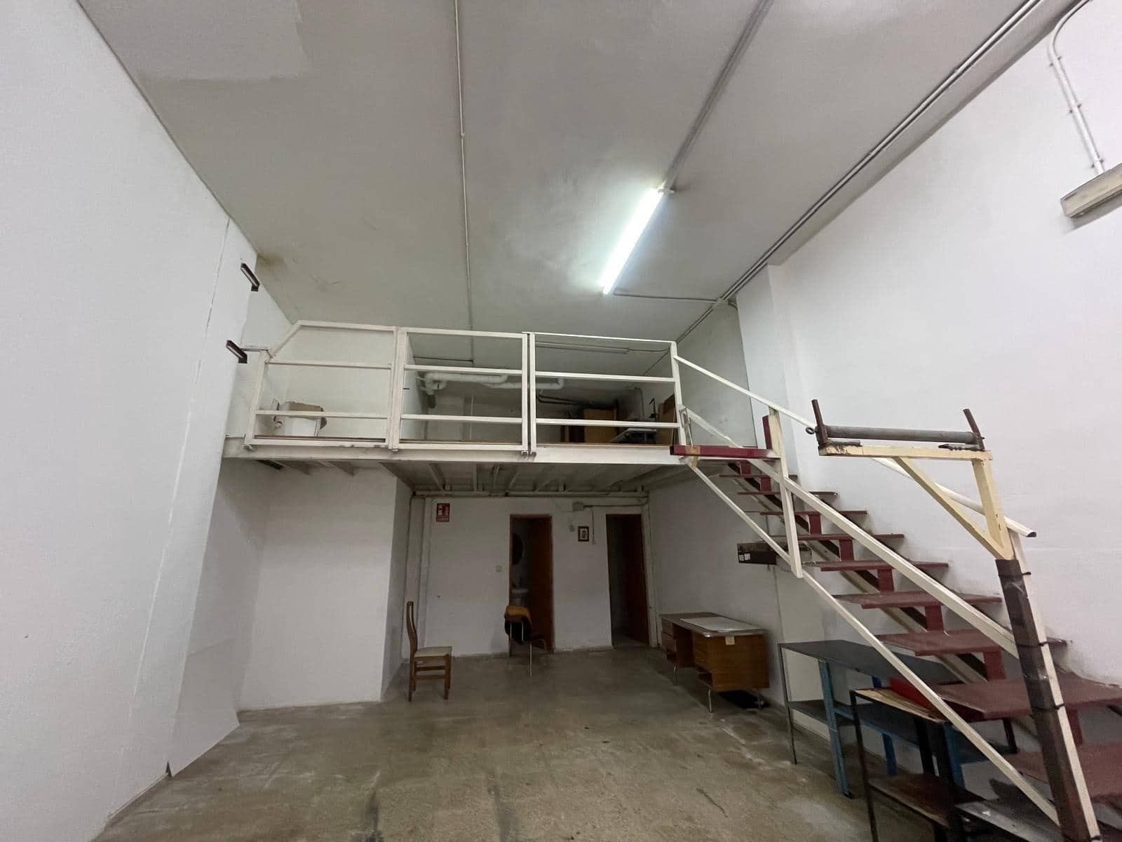 Erhverv til leje i Elche / Elx - € 450 (Ref: 10078252)