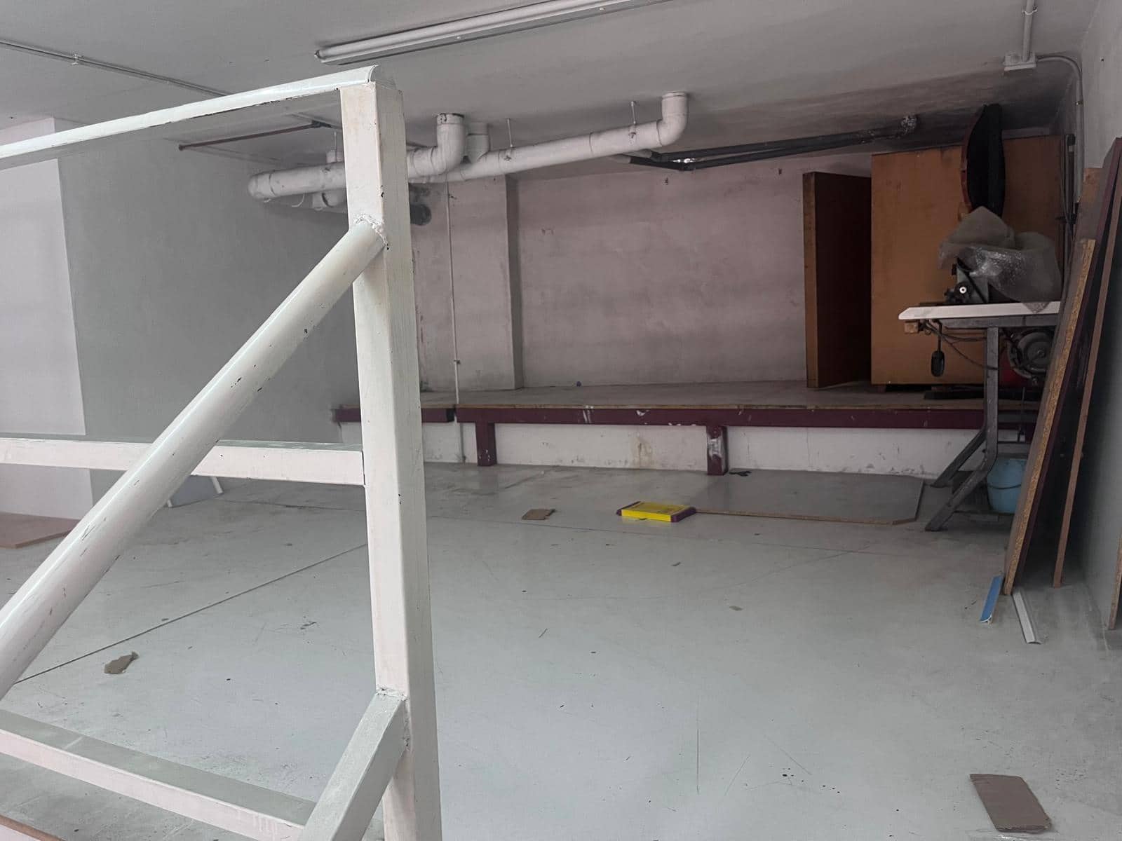 Erhverv til leje i Elche / Elx - € 450 (Ref: 10078252)
