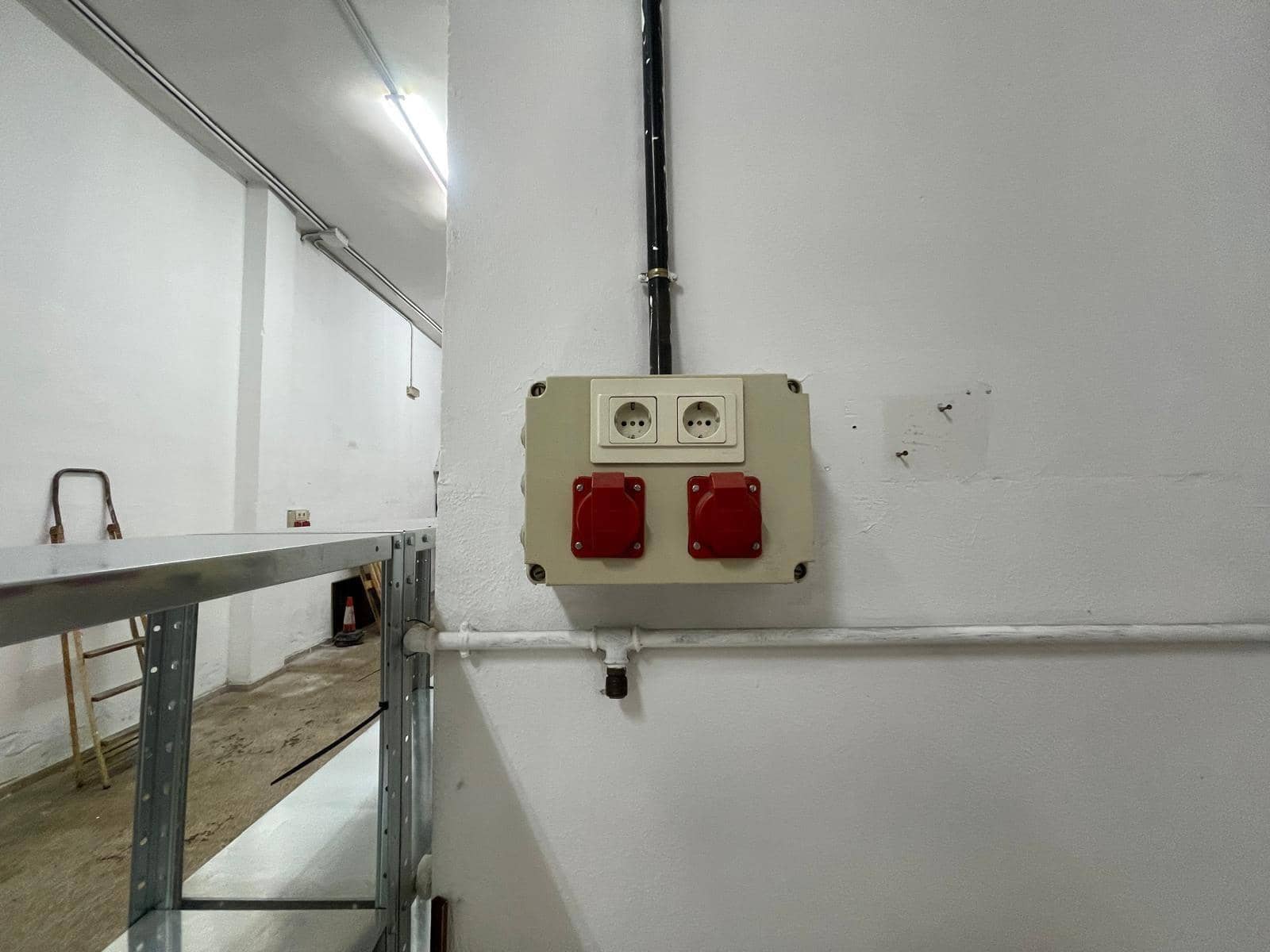 Erhverv til leje i Elche / Elx - € 450 (Ref: 10078252)