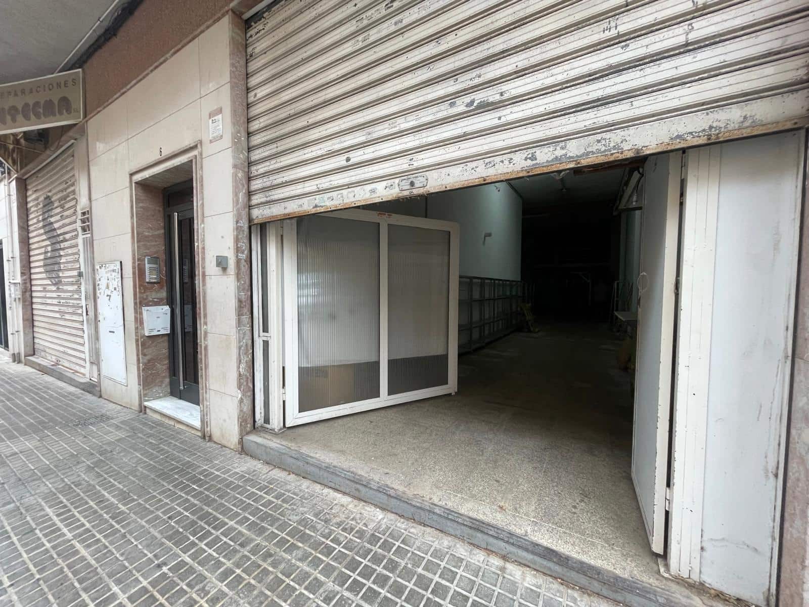 Erhverv til leje i Elche / Elx - € 450 (Ref: 10078252)
