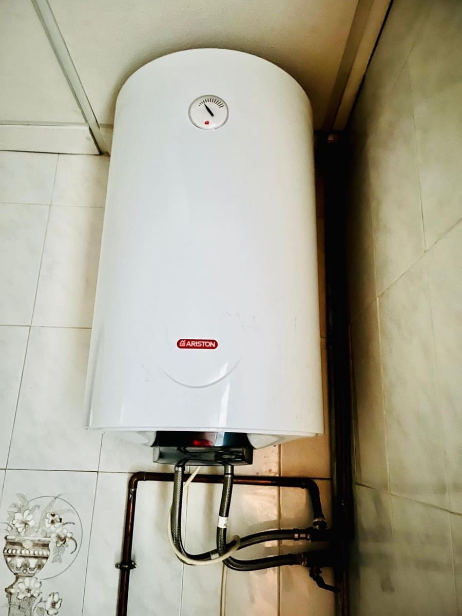 Commercieel te huur in Elche / Elx - € 650 (Ref: 10089610)