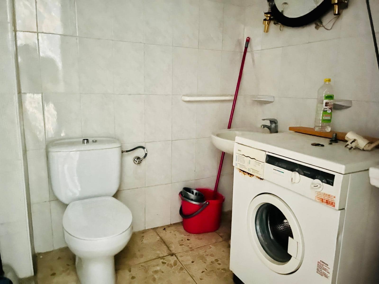Commercieel te huur in Elche / Elx - € 650 (Ref: 10089610)
