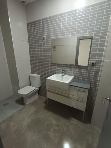 Gewerbe zu verkaufen in Elche / Elx - 120.000 € (Ref: 10100338)