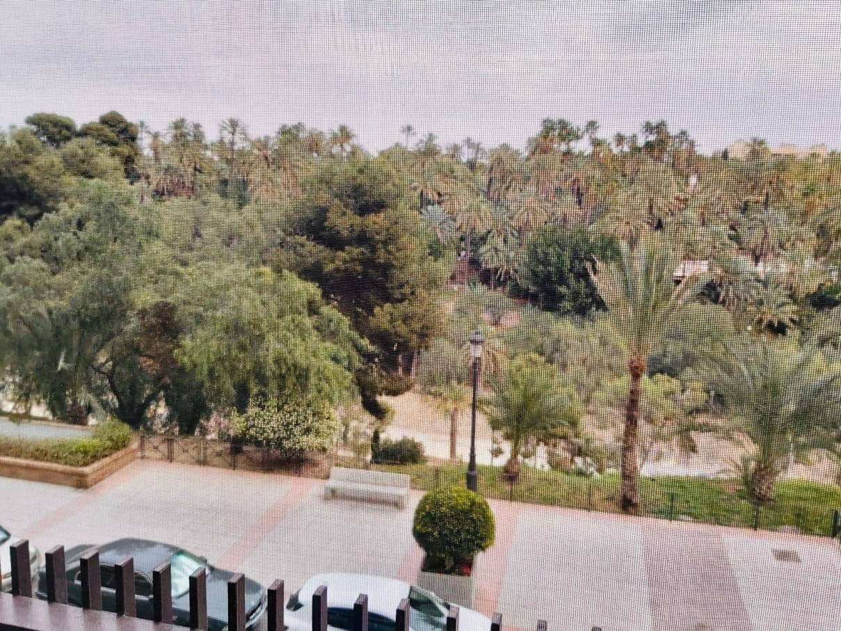 4 bedroom Flat for sale in Elche / Elx - € 500,000 (Ref: 10109850)