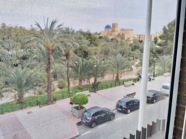4 bedroom Flat for sale in Centro, Elche / Elx - € 500,000 (Ref: 10109850)