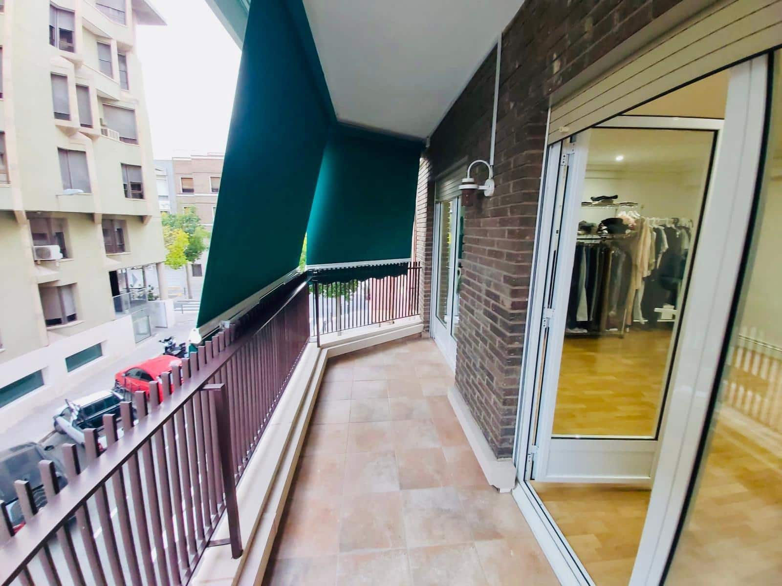 4 bedroom Flat for sale in Elche / Elx - € 500,000 (Ref: 10109850)