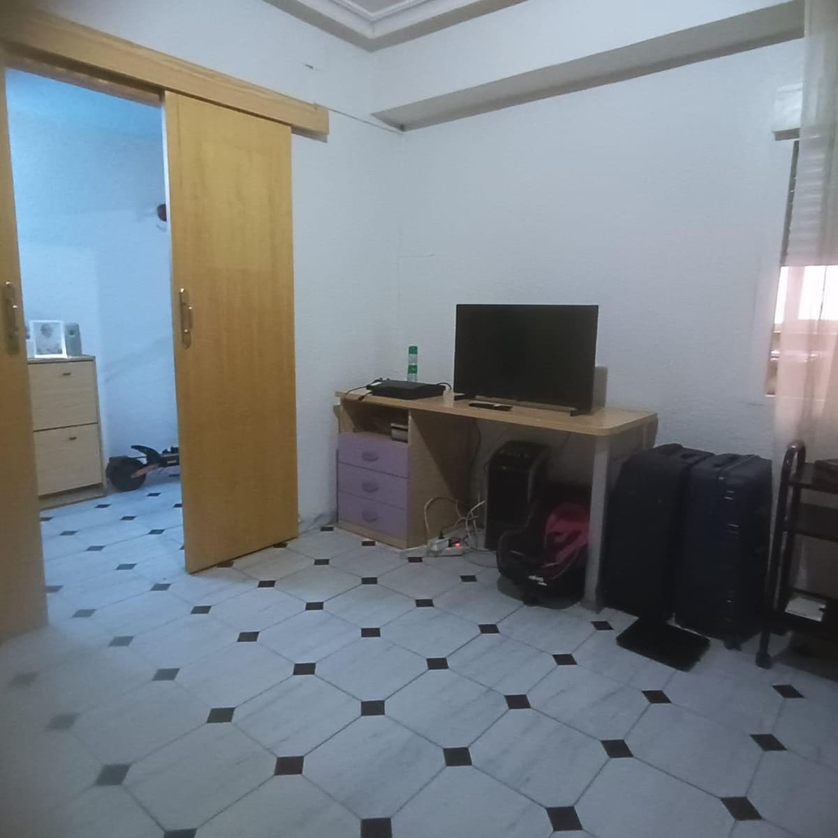 4 bedroom Flat for sale in Elche / Elx - € 165,000 (Ref: 10147284)