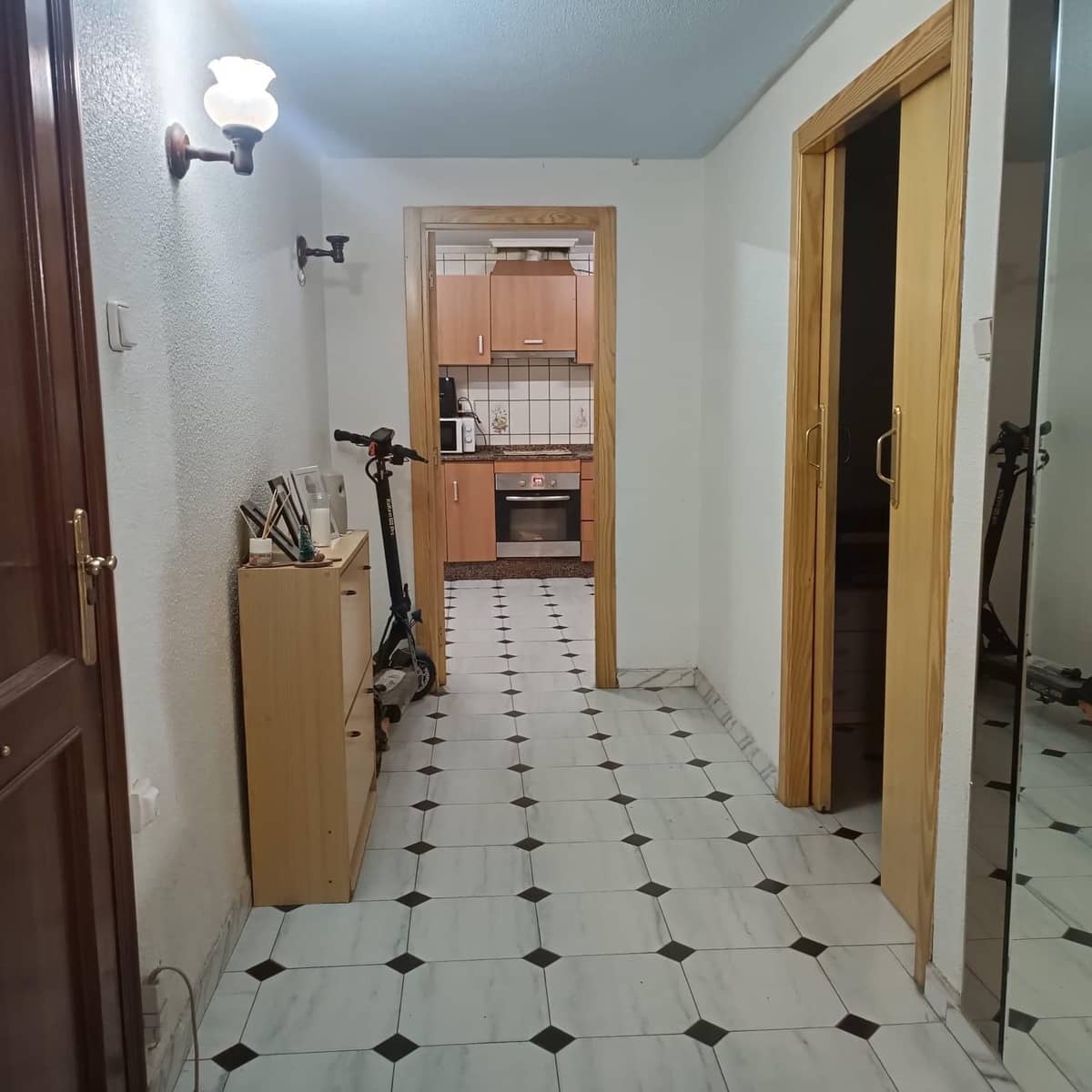 4 bedroom Flat for sale in Elche / Elx - € 165,000 (Ref: 10147284)
