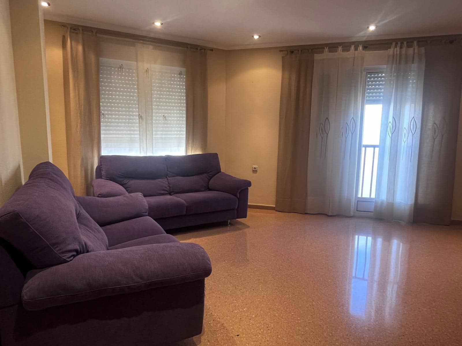 3 sypialnia Mieszkanie na sprzedaż w Elche / Elx - 195 000 € (Ref: 10165181)