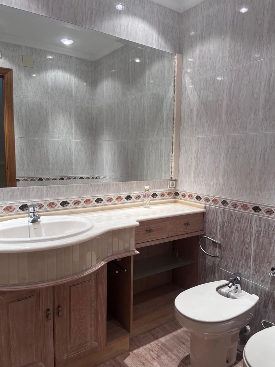 3 sypialnia Mieszkanie na sprzedaż w Elche / Elx - 195 000 € (Ref: 10165181)