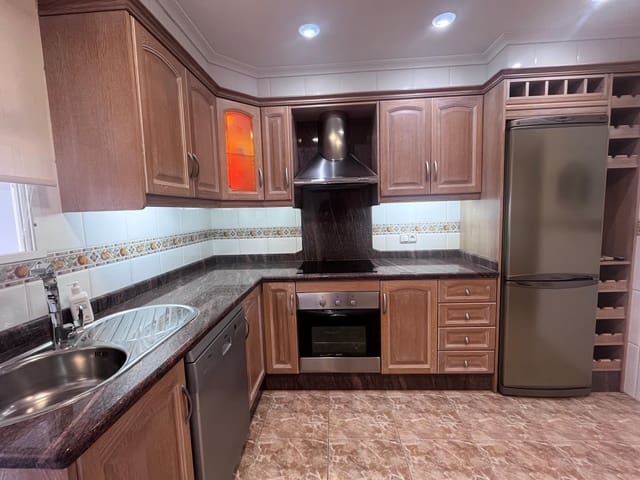 3 slaapkamer Flat te koop in Elche / Elx - € 195.000 (Ref: 10165181)