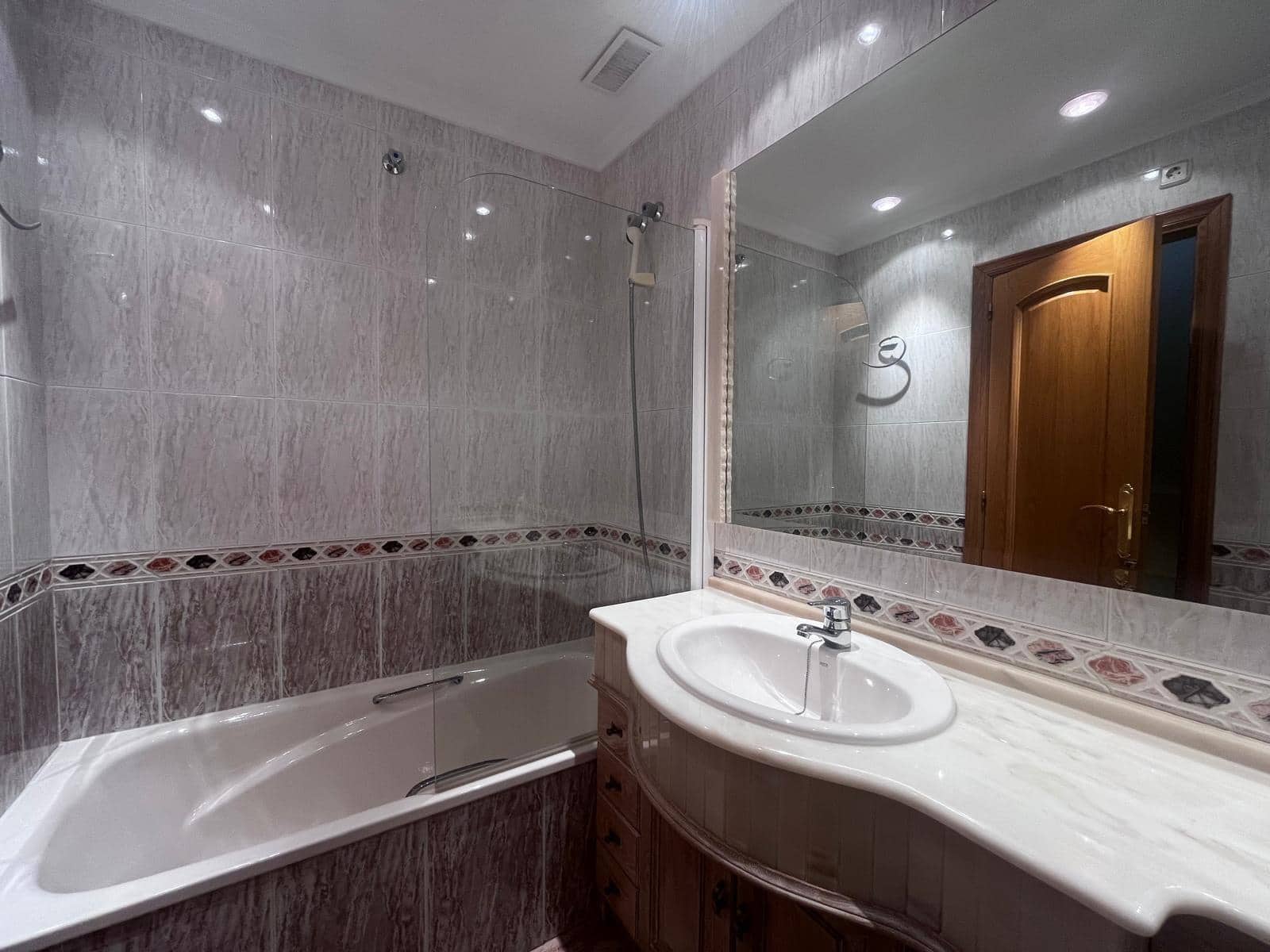3 sypialnia Mieszkanie na sprzedaż w Elche / Elx - 195 000 € (Ref: 10165181)