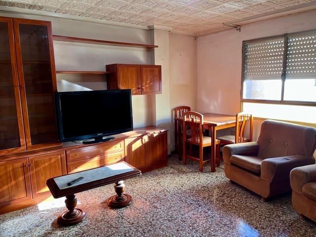 4 soveværelse Lejlighed til leje i Elche / Elx - € 700 (Ref: 10168636)