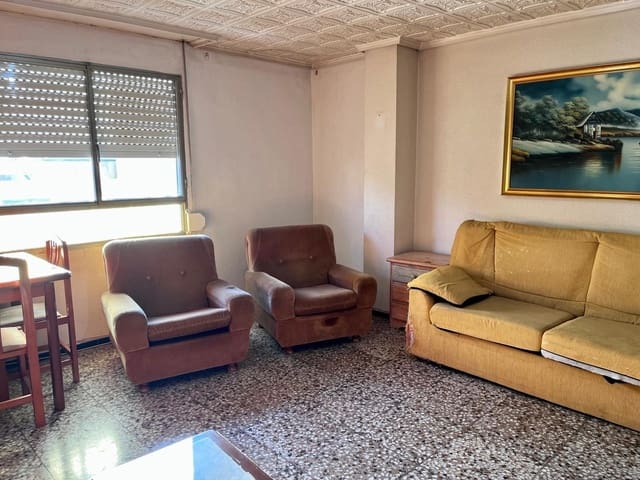 4 soveværelse Lejlighed til leje i Elche / Elx - € 700 (Ref: 10168636)