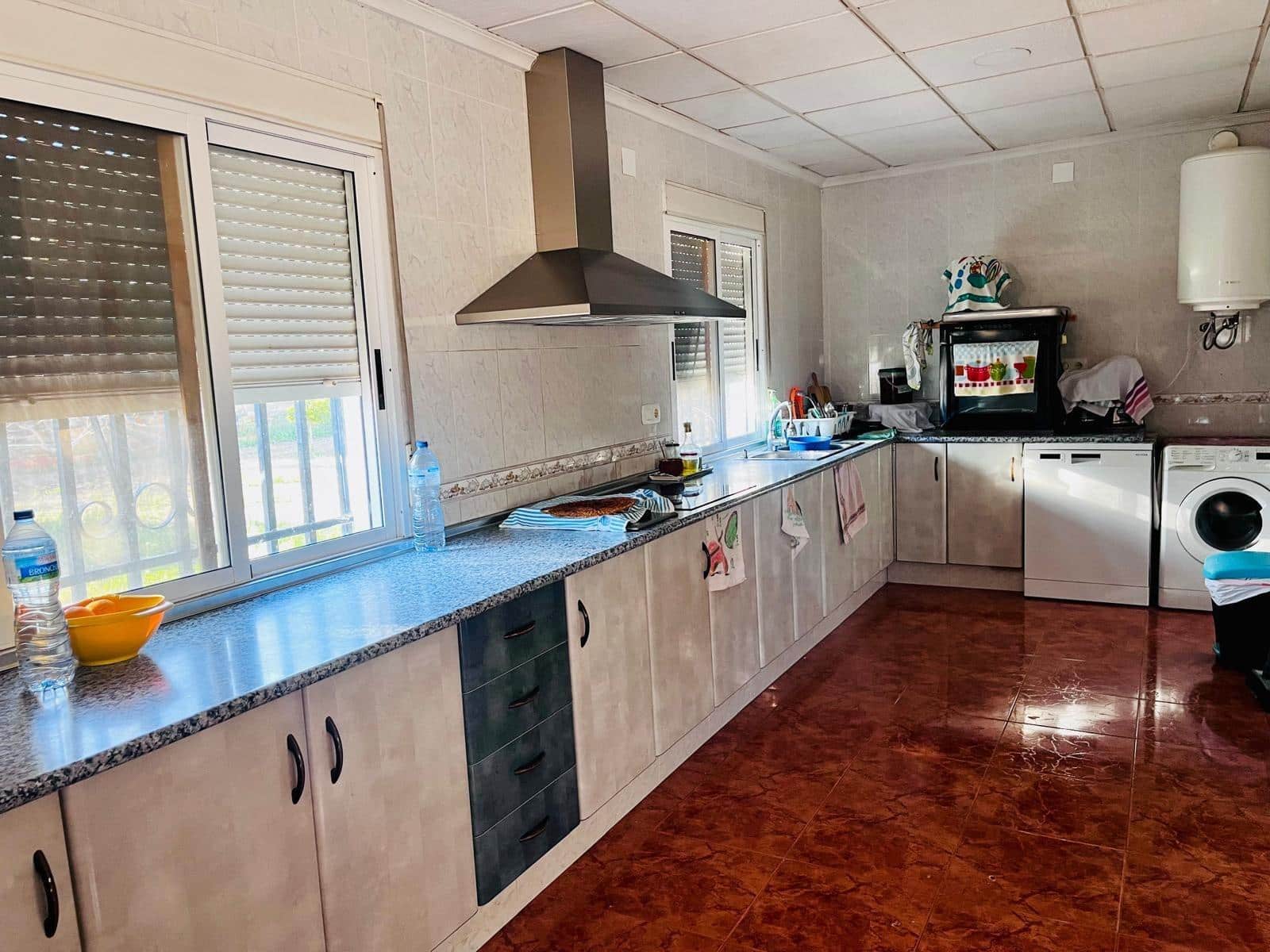 5 soveværelse Villa til salg i Elche / Elx med swimmingpool garage - € 259.900 (Ref: 9528143)