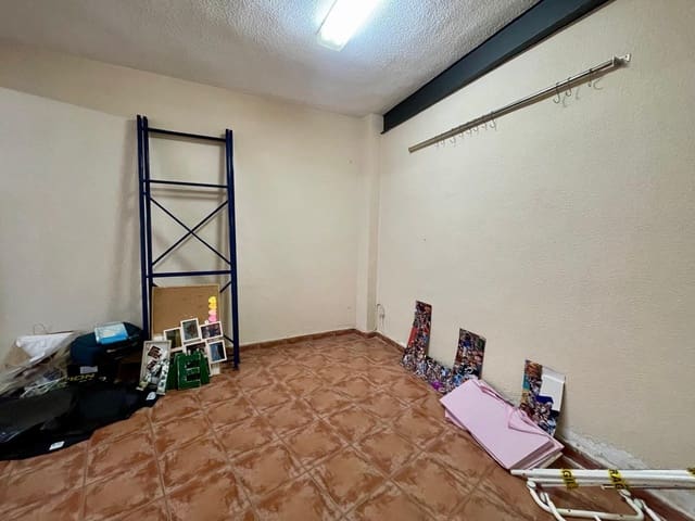 1 sypialnia Komercyjne do wynajęcia w Elche / Elx - 500 € (Ref: 9528144)