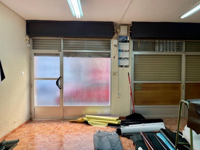1 soverom Kommersiell til salgs i Elche / Elx - € 70 000 (Ref: 9528145)