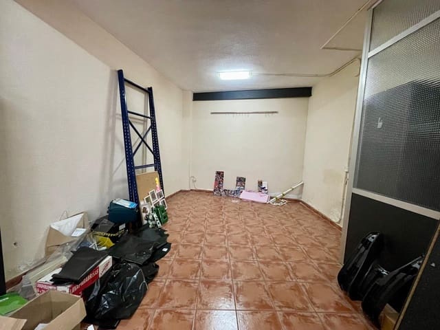 1 soverom Kommersiell til salgs i Elche / Elx - € 70 000 (Ref: 9528145)